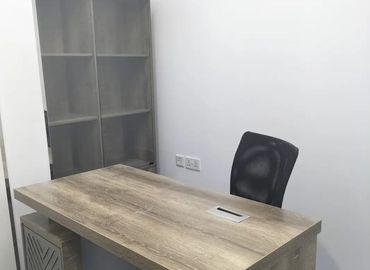 Office 777V+Q8G  Dubai