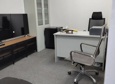 Office Al Maktoum Rd, 82  Dubai