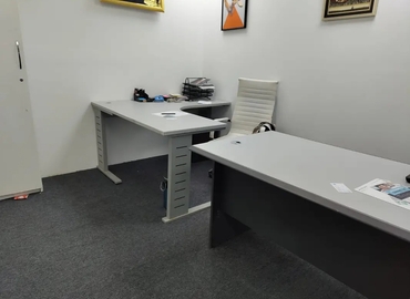 Office Al Maktoum Rd, 82  Dubai