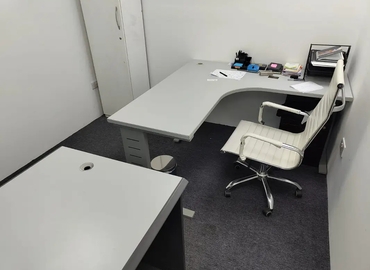 Office Al Maktoum Rd, 82  Dubai