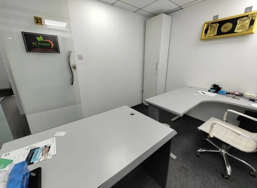 Office Al Maktoum Rd, 82  Dubai