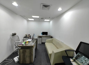 Office Al Maktoum Rd, 82 Dubai