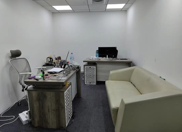 Office Al Maktoum Rd, 82  Dubai