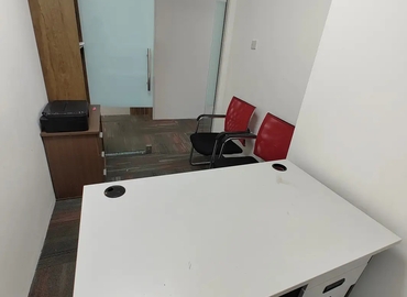 Office Al Maktoum Rd, 82 Dubai
