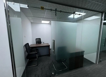 12 m² Business park in Dubai, Garhoud Atrium (%[postal_code]) - 0 | MatchOffice.com