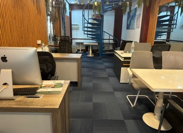 12 m² Business park in Dubai, Garhoud Atrium (%[postal_code]) - 1 | MatchOffice