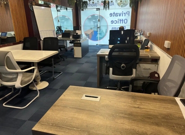 12 m² Serviced office in Dubai, Garhoud Atrium (%[postal_code]) - 0 | MatchOffice