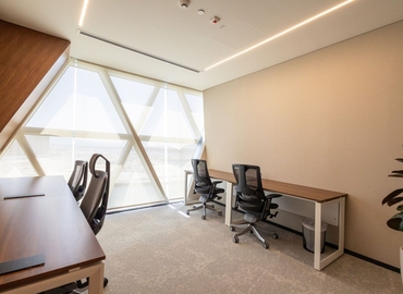 21000 m² Business center in Abu Dhabi, Aldar headquarters building (%[postal_code]) - 1 | MatchOffice