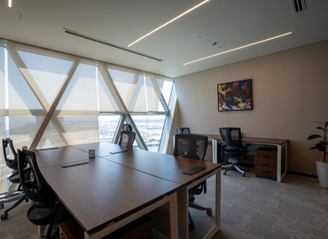 21000 m² Business center in Abu Dhabi, Aldar headquarters building (%[postal_code]) - 17 | MatchOffice