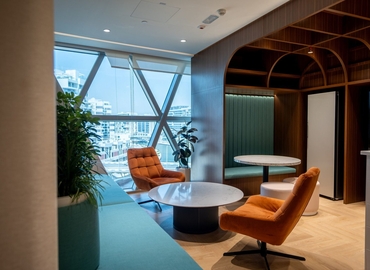21000 m² Business center in Abu Dhabi, Aldar headquarters building (%[postal_code]) - 12 | MatchOffice.com