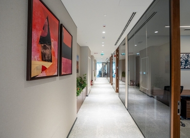 21000 m² Business center in Abu Dhabi, Aldar headquarters building (%[postal_code]) - 10 | MatchOffice