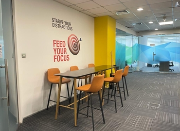 30 m² Shared workspace  in Dubai, The One Tower (%[postal_code]) - 8 | MatchOffice.com