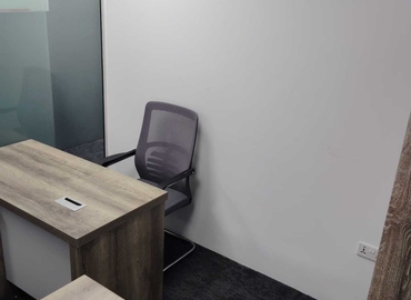 Office Al Khibeesi  Dubai