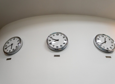 200 m² Business center in Dubai, 308th Road 1 (%[postal_code]) - 2 | MatchOffice.com