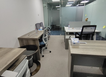17 m² Serviced office in Dubai, Al Khabaisi (%[postal_code]) - 0 | MatchOffice