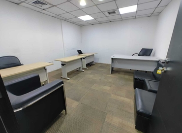 Office 8th St  Dubai