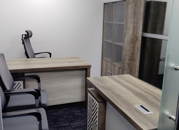 Office 789R+QC  Dubai