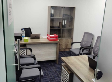 Office 789R+QC  Dubai