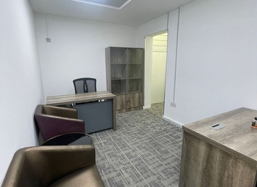 Office ديرة  Dubai