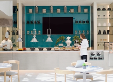  Convention center in Dubai, King Salman Bin Abdulaziz Al Saud St (%[postal_code]) - 19 | MatchOffice.com