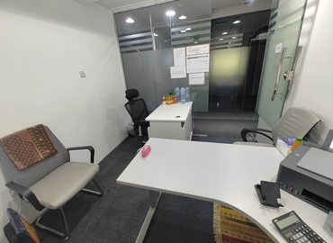 Office ديرة  Dubai