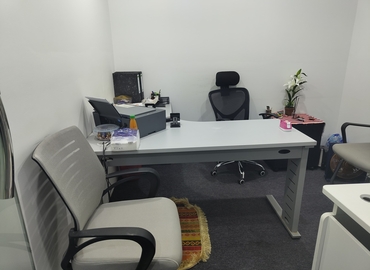 Office ديرة  Dubai