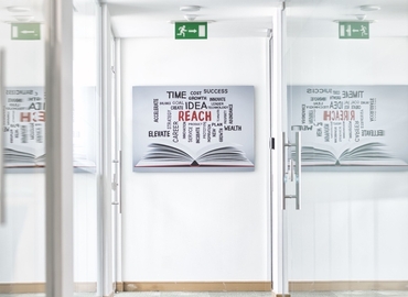 10 m² Shared workspace  in Dubai, 10th Floor (%[postal_code]) - 2 | MatchOffice.com