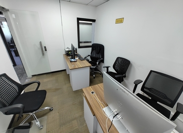 Office ديرة  Dubai