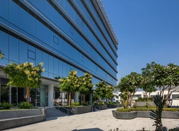 100 m² Serviced office in Dubai, Damac Smart Heights (%[postal_code]) - 1 | MatchOffice