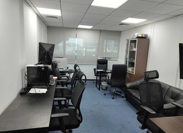 Office ديرة  Dubai