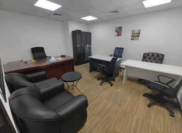 Office 789R+QC  Dubai