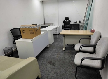 Office 789R+QC  Dubai