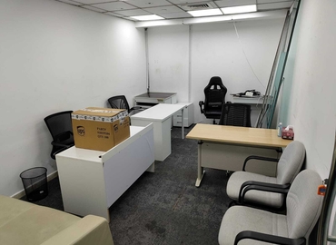 Office 789R+QC  Dubai