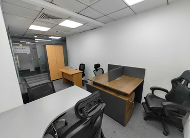 Virtual address in Dubai, Service Road 40 (%[postal_code]) - 2 | MatchOffice.com