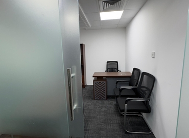 20 m² Business space in Dubai, Service Road 40 (%[postal_code]) - 4 | MatchOffice