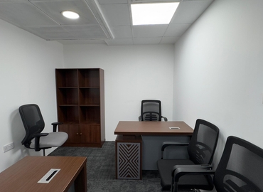 20 m² Serviced office in Dubai, Service Road 40 (%[postal_code]) - 5 | MatchOffice