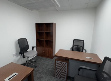 20 m² Business space in Dubai, Service Road 40 (%[postal_code]) - 6 | MatchOffice.com