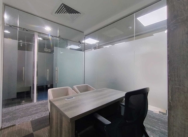 Office 777V+Q8G  Dubai