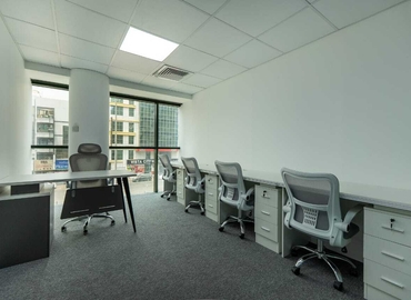 Office Khalid Bin Al Waleed Road 81  Dubai