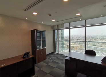 170 m² Business park in Dubai, Tiffany Tower (%[postal_code]) - 6 | MatchOffice