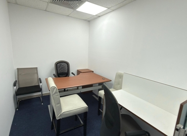 11 m² Business space in Dubai, Service Road 40 (%[postal_code]) - 2 | MatchOffice