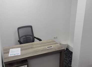 Office 789R+QC  Dubai