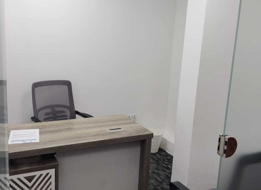 Office 789R+QC  Dubai