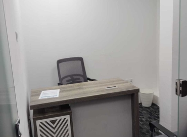 Office 789R+QC  Dubai