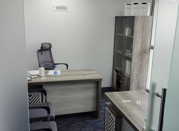 Office 789R+QC  Dubai