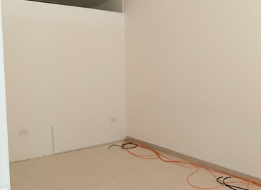 Office 785F+HM7  Dubai