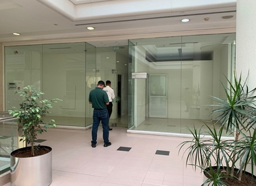 Office 785F+HM7  Dubai