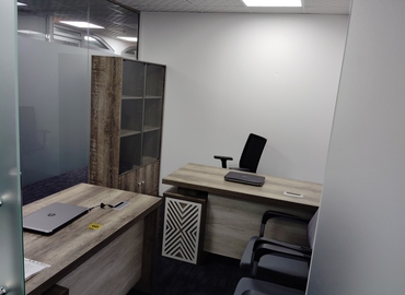 Office 789R+QC  Dubai