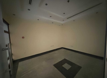 Office Al Muraqqabat  Dubai