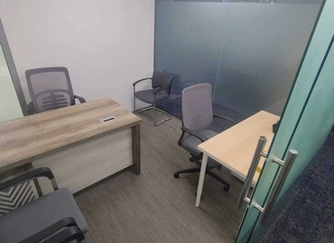 Office 789R+QC  Dubai